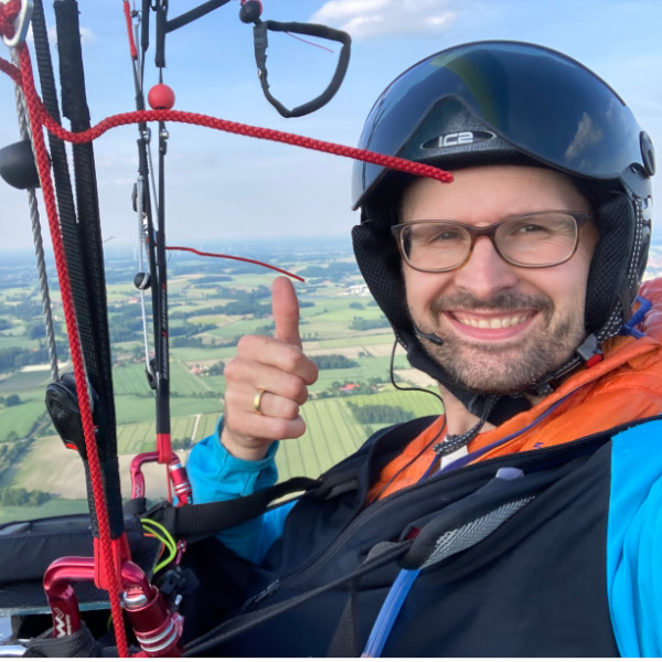 <br />
<b>Warning</b>: Undefined property: stdClass::$image_introtext_alt in <b>/var/www/html/templates/up-paragliders/html/com_content/category/teampilots_item.php</b> on line <b>41</b><br />